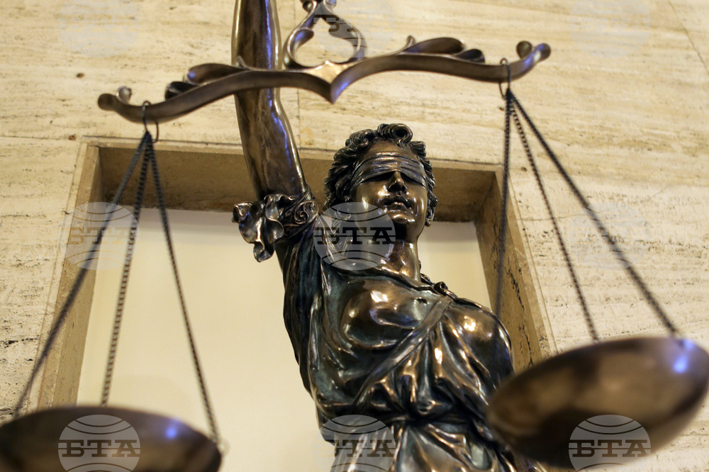 Вълна от реакции в Румъния, след като съд в Плоещ реши да блокира решението на Конституционния съд за анулиране на изборите; внесено е обжалване