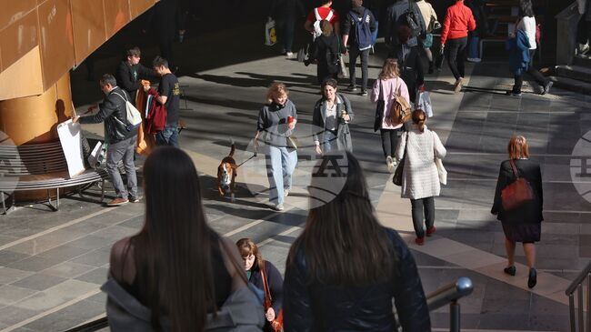 Безработицата в България намалява и през третото тримесечие, сочат данни на НСИ