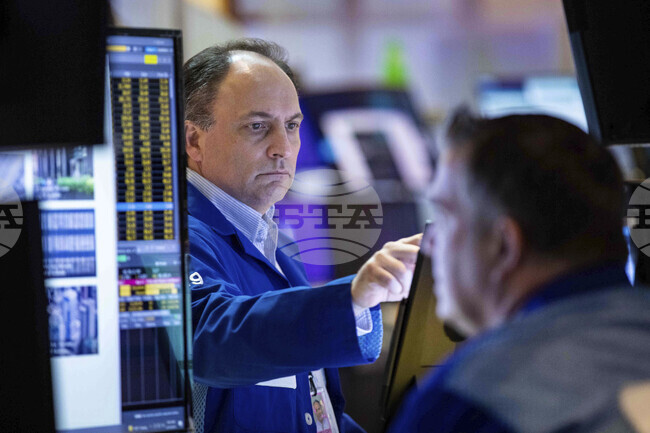 Само ЕЦБ и централната банка на Швейцария остават уверени в курса за понижаване на лихвите