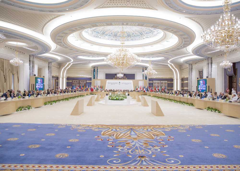 МВнР: България участва в консултациите в Джеда по основните принципи за постигане на мир