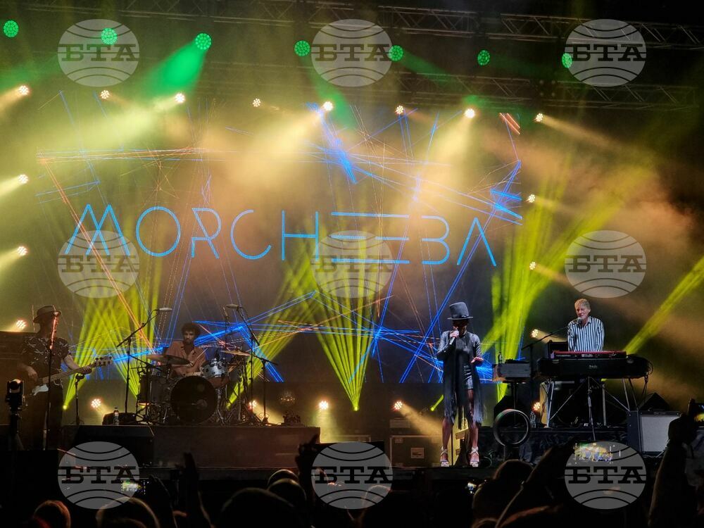 Morcheeba закриха второто събитие от поредицата Burgas Summer Live вместо Ройшин Мърфи