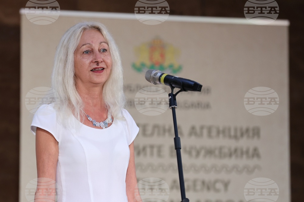 Деца от български общности в чужбина - конкурси - награди