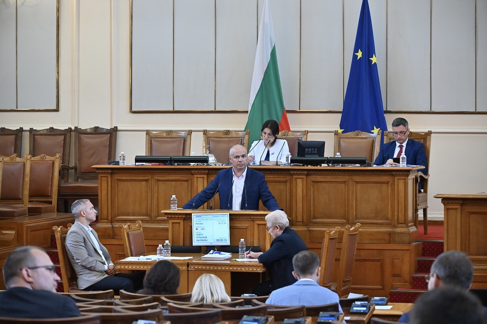 Георги Свиленски: Интимната връзка да бъде между мъж и жена