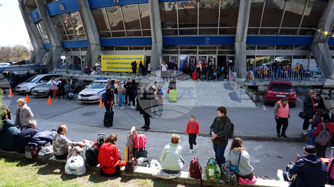 България играе ключова роля при приемането на бежанци от Украйна, пише в публикуван днес доклад на ООН