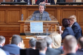Парламент - Тошко Йорданов - заседание