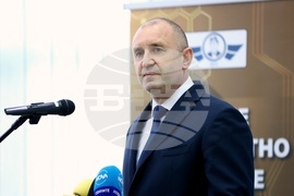 Румен Радев - ВТУ - посещение