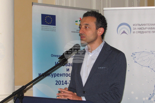 Русе - Даниел Лорер - Пенчо Милков - среща