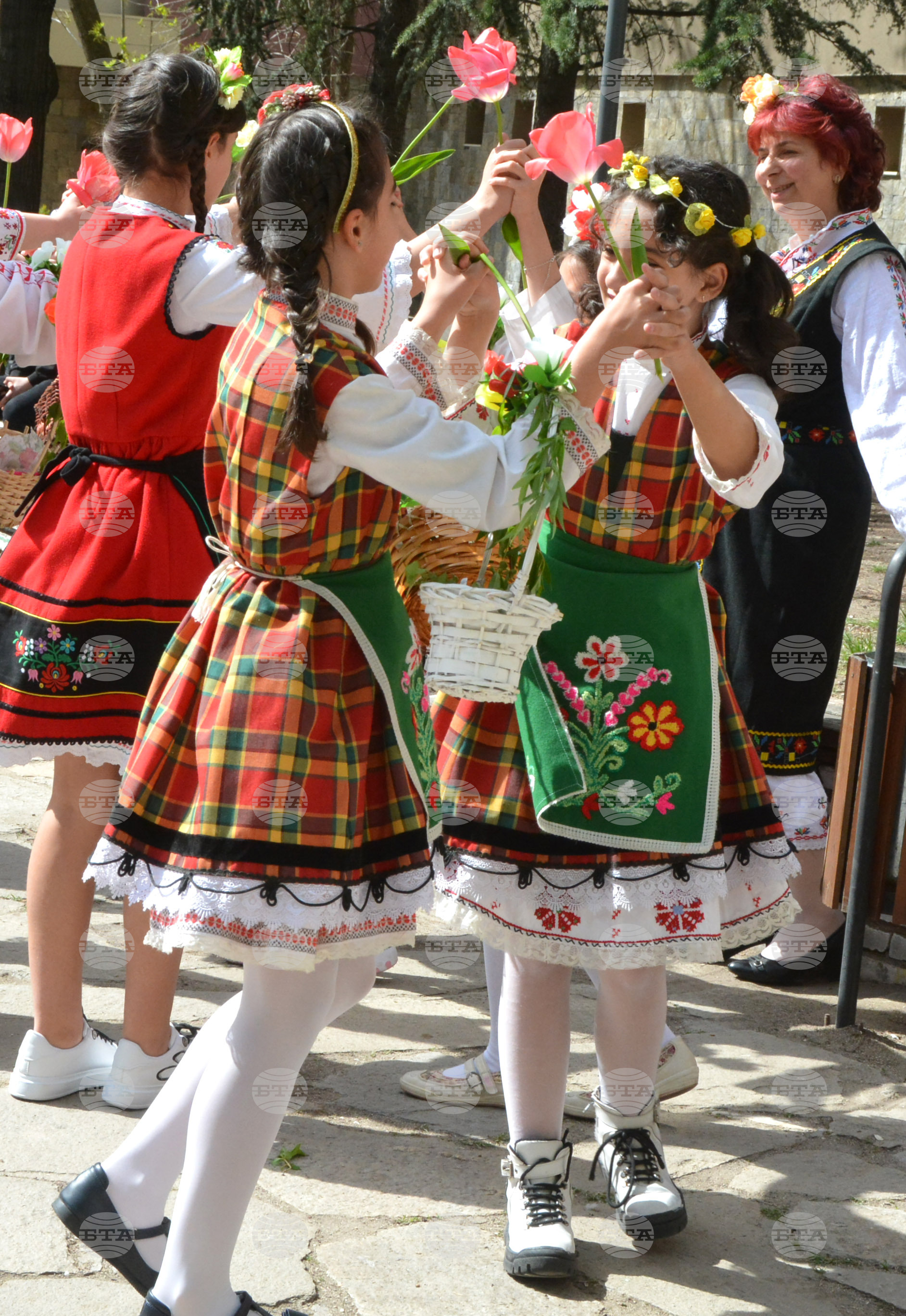 Хасково - Лазаруване - обичай