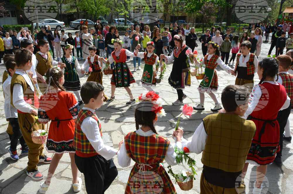 Хасково - Лазаруване - обичай