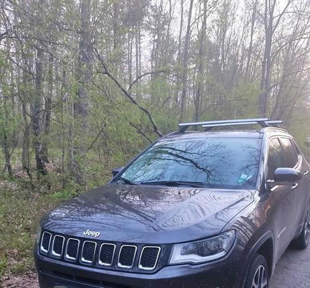 Гранични полицаи задържаха трима каналджии на българо-турската граница