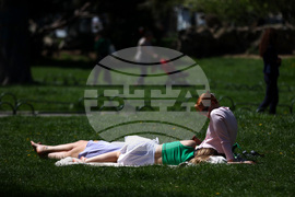 Топло време