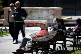 Топло време