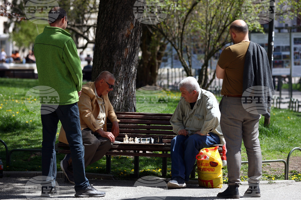 Топло време