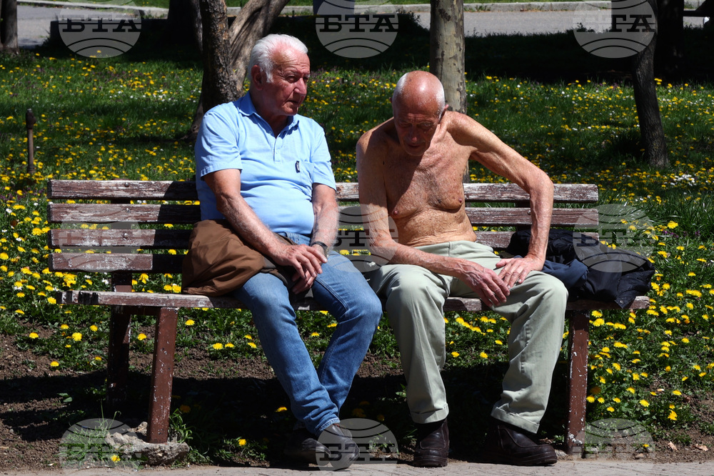 Топло време