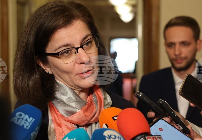 Парламент - Теодора Генчовска