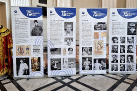 Варна - Държавна опера - 75-годишнина - изложби