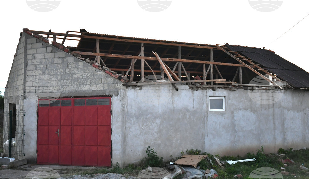 Село Белинци - буря - поражения