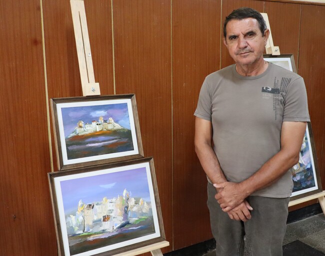 Ангел Банков откри самостоятелна изложба-живопис, посветена на празника на Ардино