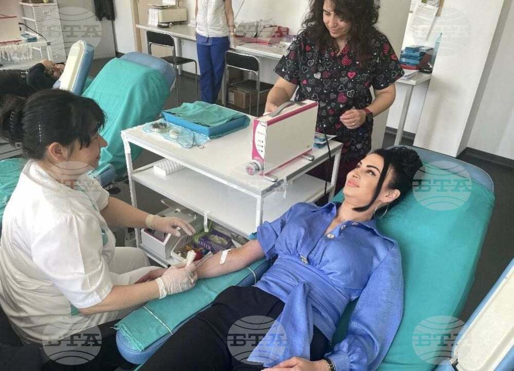 В Деня на будителите в Бургас ще има кръводарителска акция "Кръводари и пример бъди"