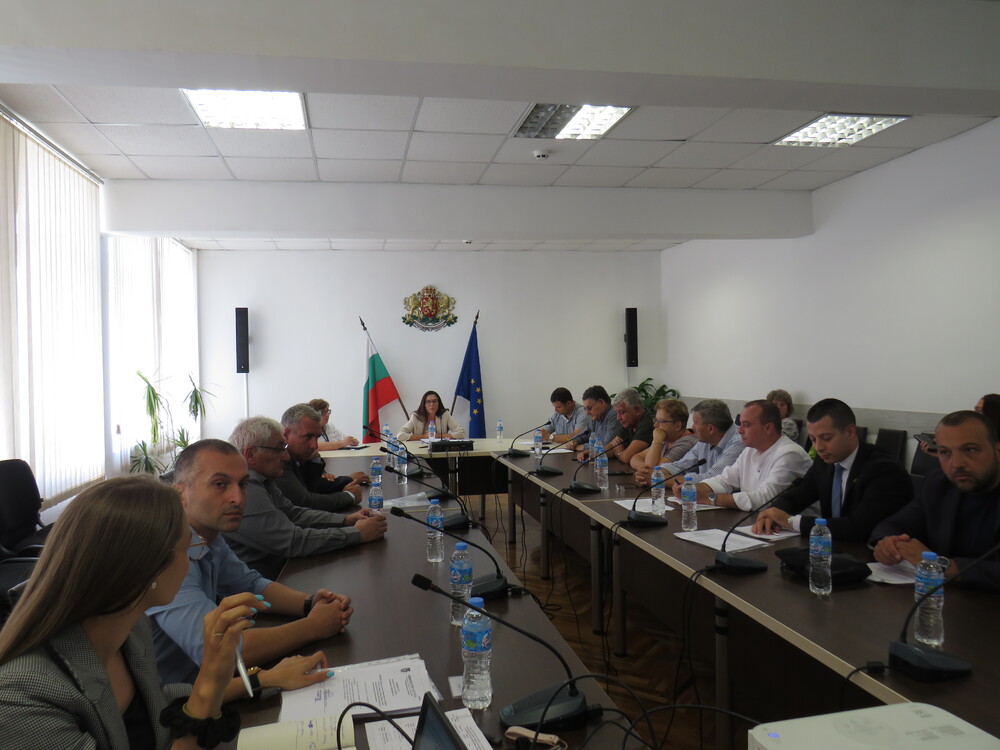 ОА-Шумен: Общото събрание на Асоциацията по ВиК в област Шумен обсъди решението на Общински съвет Върбица за излизане на общината от Асоциацията по ВиК