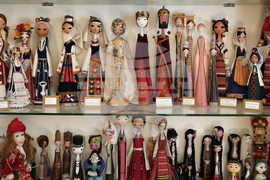 Арт къща Куклите