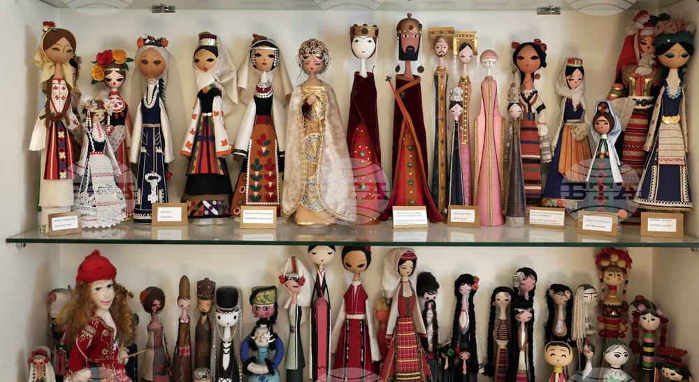 Арт къща Куклите