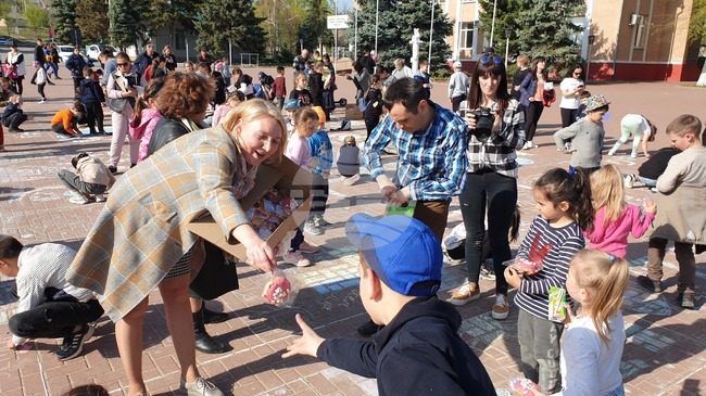 Молдова - акция за мир - детски рисунки