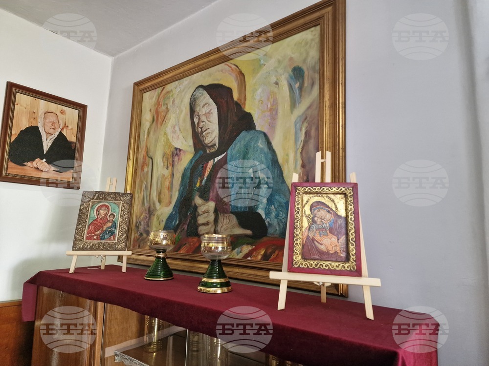 Изложба на икони е подредена в къщата на Ванга в Петрич