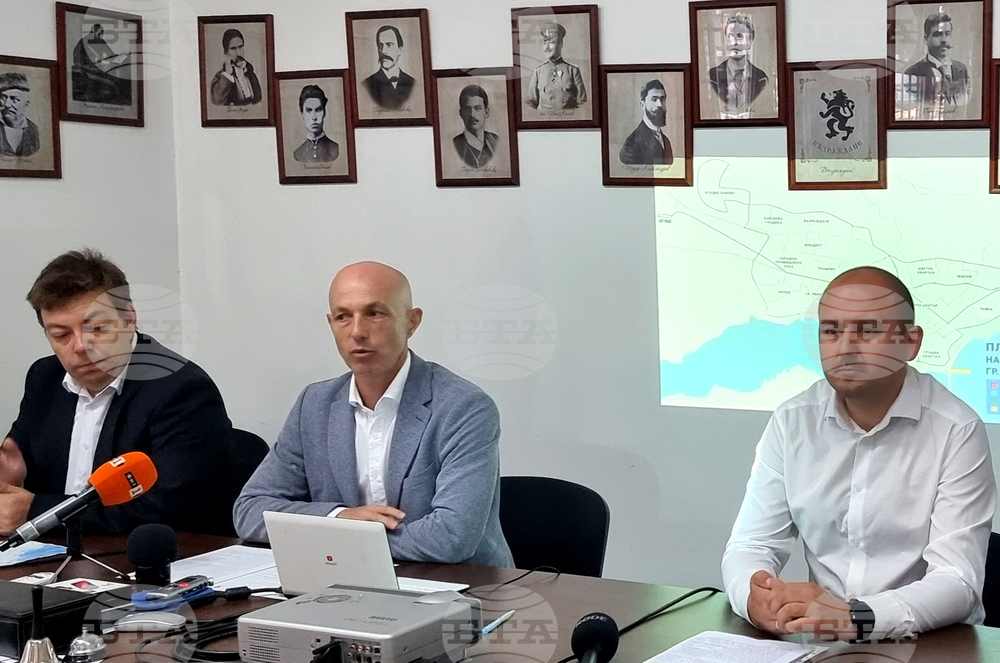 „Възраждане“ е против отдаването на концесия на автобусните спирки във Варна