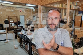 Румъния - “Селото на занаятите” в Комана