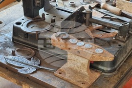 Румъния - “Селото на занаятите” в Комана