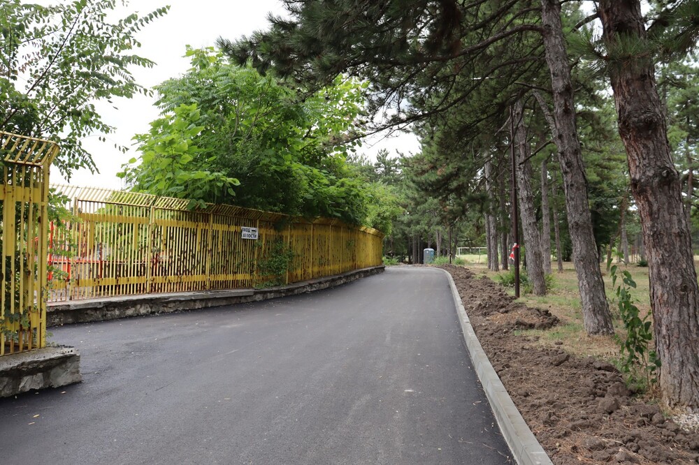 Община Хасково: Завърши ремонтът на алея до стадион "Хасково"