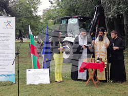 Видин - реконструкция - канализационен колектор - първа копка