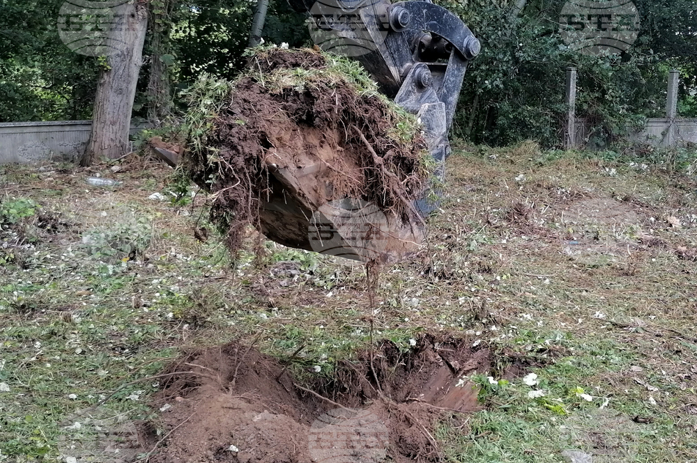Видин - реконструкция - канализационен колектор - първа копка