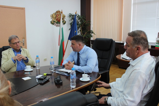Областният управител Владимир Димитров се срещна с Министъра на околната среда и водите Юлиян Попов