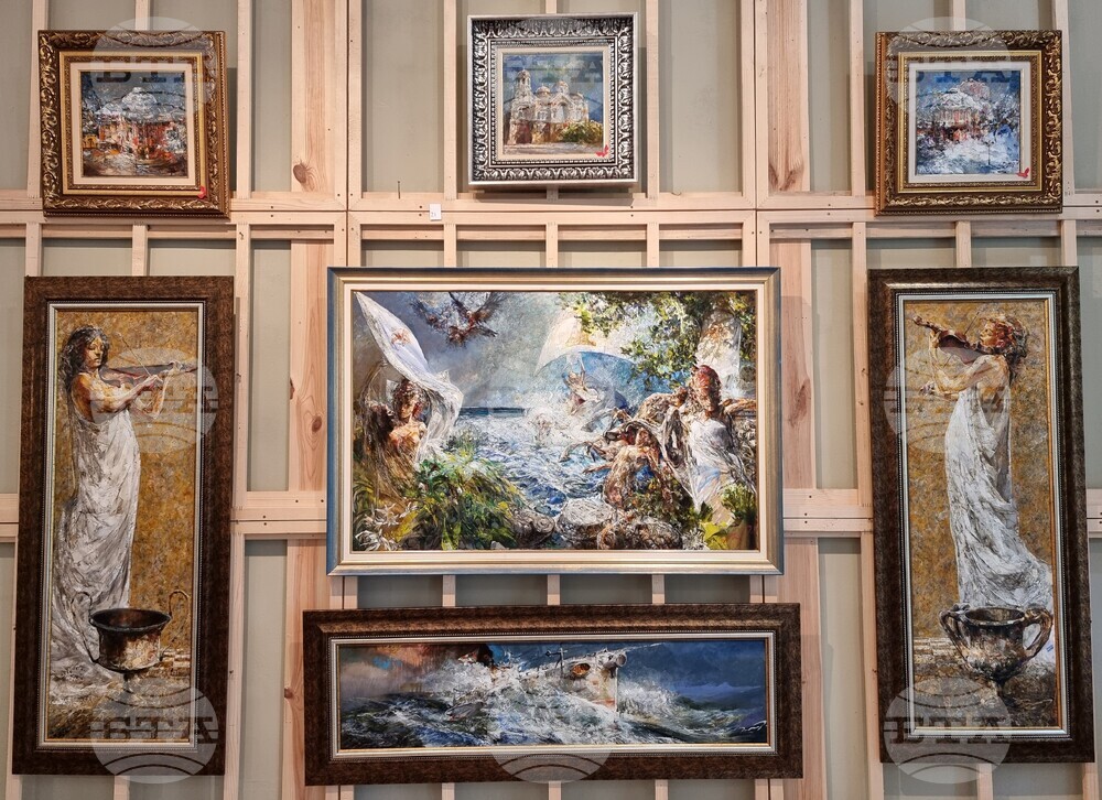 Варна - Васил Петров - изложба