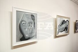 Бургас - Елена Инджова - "Сълзите на струните" - книга и изложба