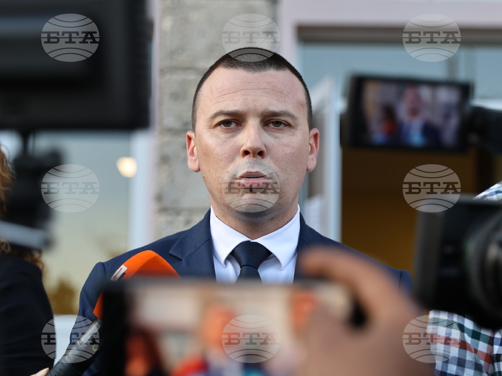 Село Цалапица - Среща между жителите и ръководството на полицията