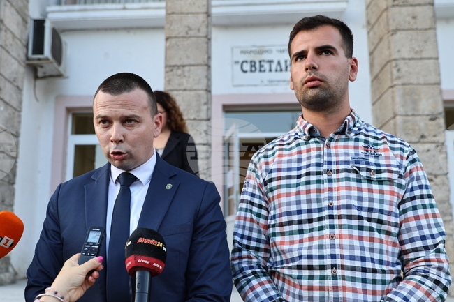 Село Цалапица - Среща между жителите и ръководството на полицията