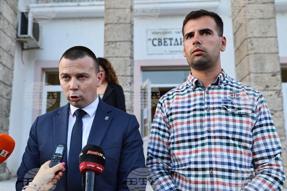 Село Цалапица - Среща между жителите и ръководството на полицията