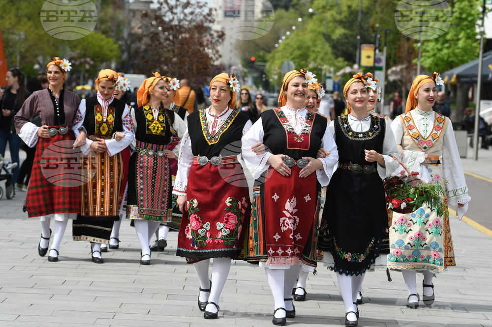 Стара Загора - Лазаруване - обичай - възстановка