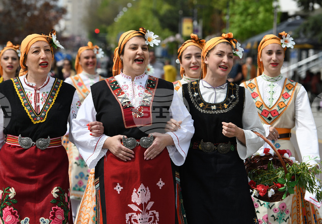 Стара Загора - Лазаруване - обичай - възстановка