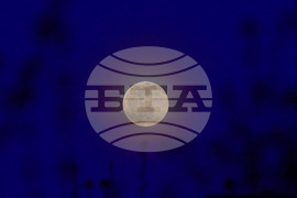 Разград - пълнолуние - "Розова луна"