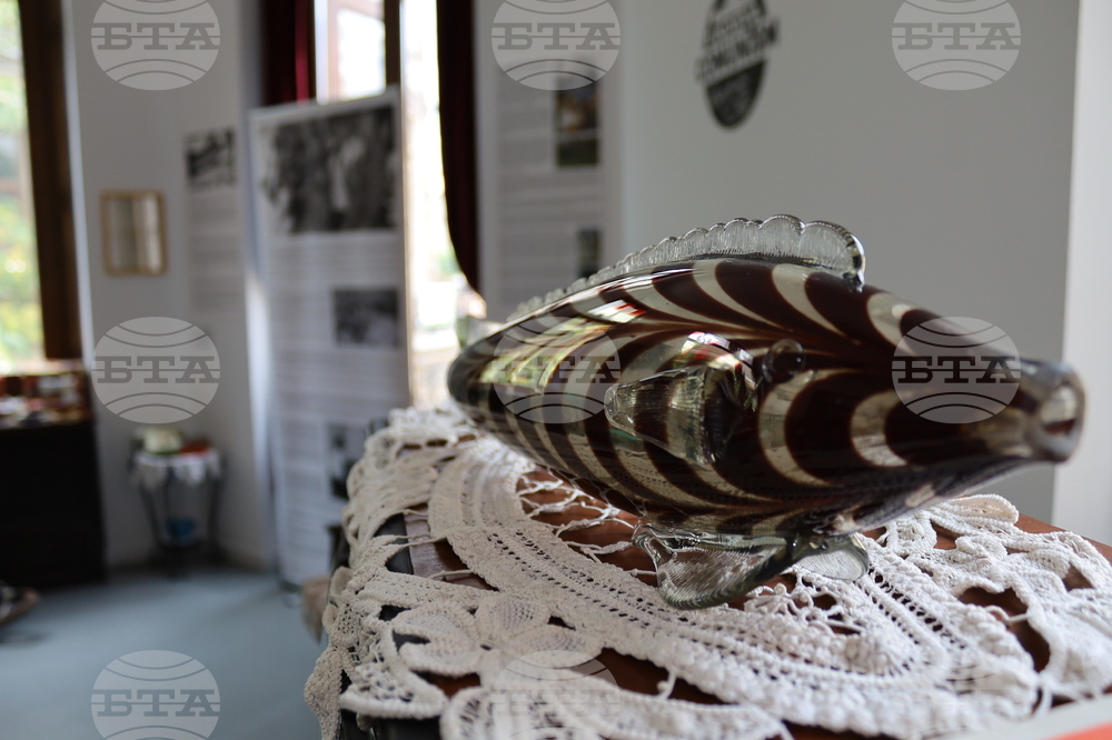 Румъния - Музей „Някъде в комунизма“ - изложба