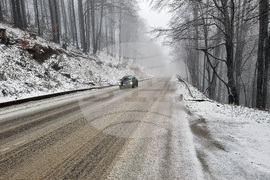 Петрохански проход - сняг