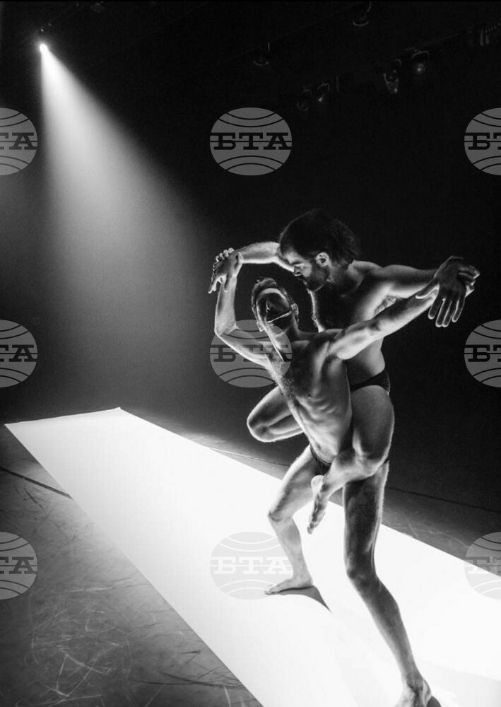 Israeli Choreographer Stages Pre-premiere Show in Sofia