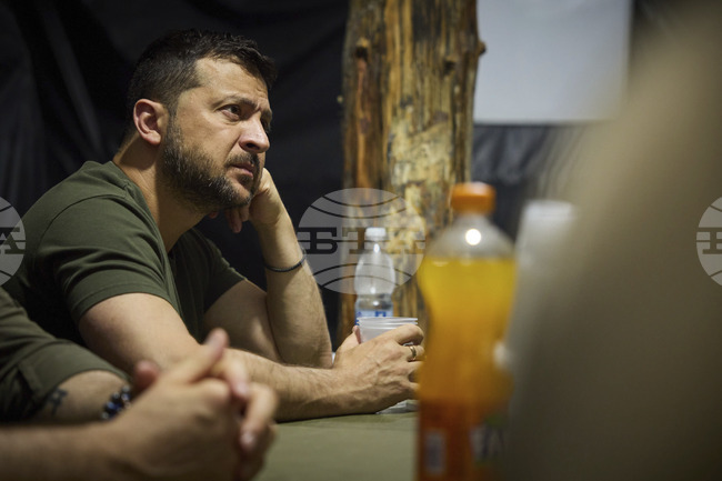 Президентът на Украйна заяви, че украински военнослужещи продължават да се сражават на територията на руската Курска област