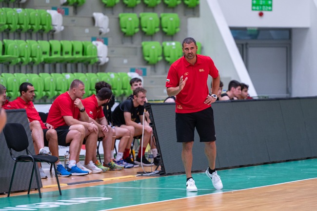 Селекционерът на националния тим по баскетбол за юноши до 18 години Стойо Чолаков: "Малко изстрадана победа, но трябва да има и такива"