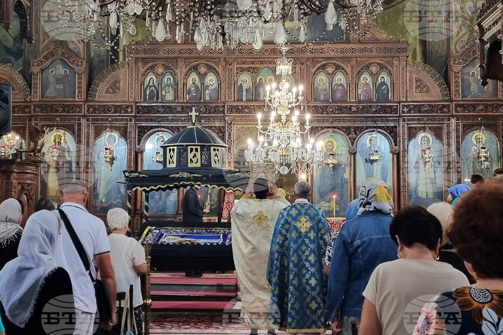 Видин - Успение Богородично - Катедрален храм Св. вмчк Димитър Солунски Видин