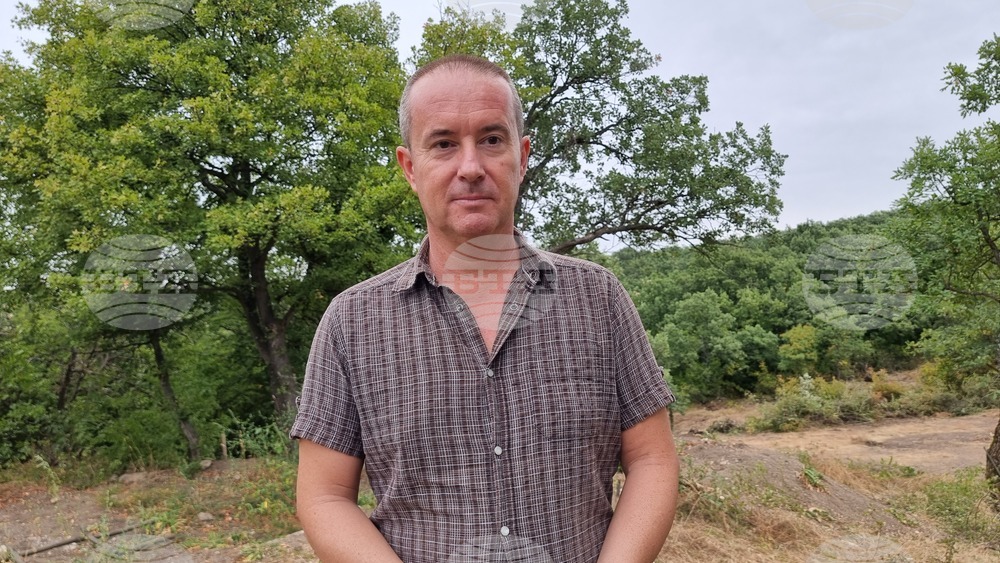 Село Текето - тракийска гробница - проучване